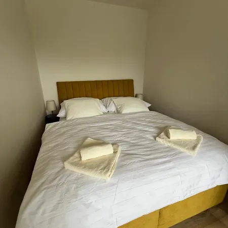 شقة Apartman Trinec